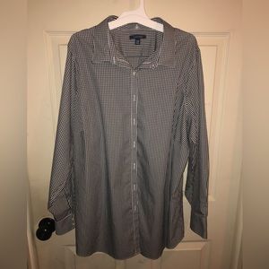 Lands End black/white gingham shirt, long sleeve , button down , like new 22W